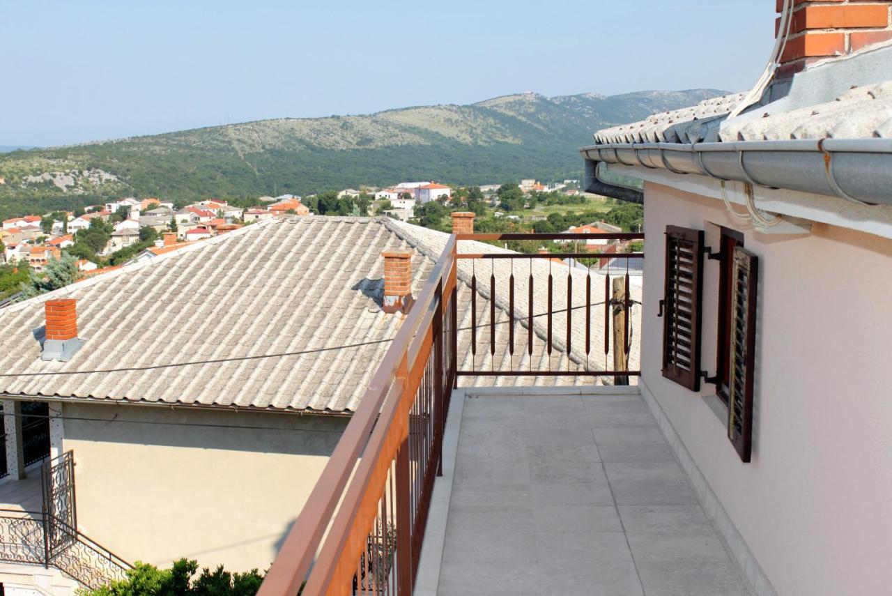 Apartments With A Parking Space Novi Vinodolski - 5587 Экстерьер фото